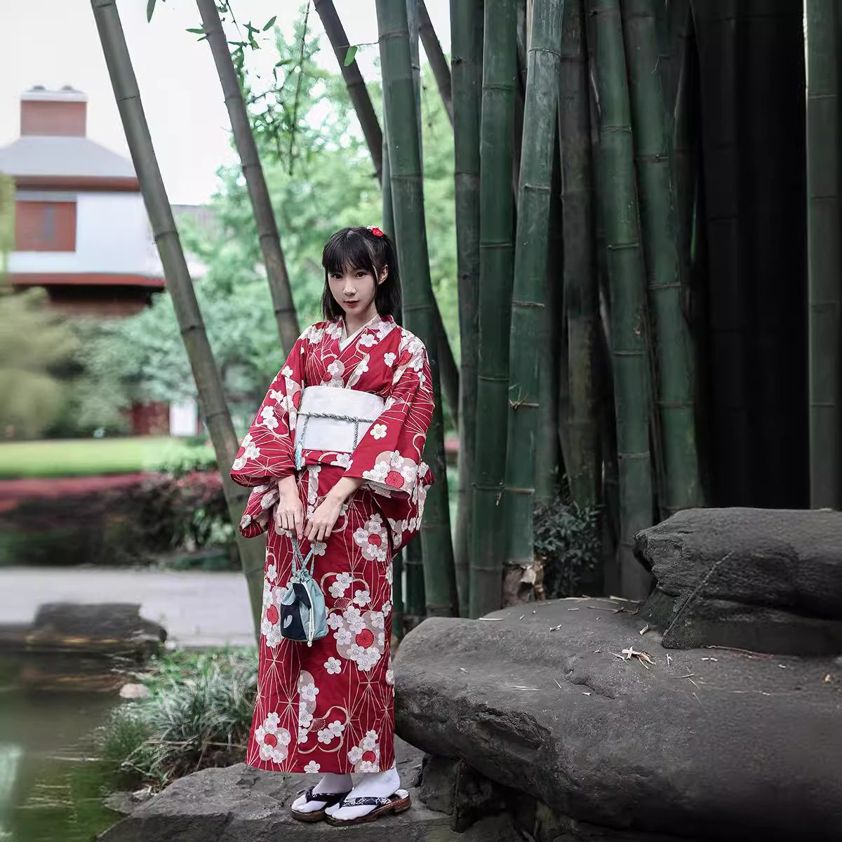 Kimono Yukata Japonais Rouge p - Japanese Women Formal Wear avis et prix