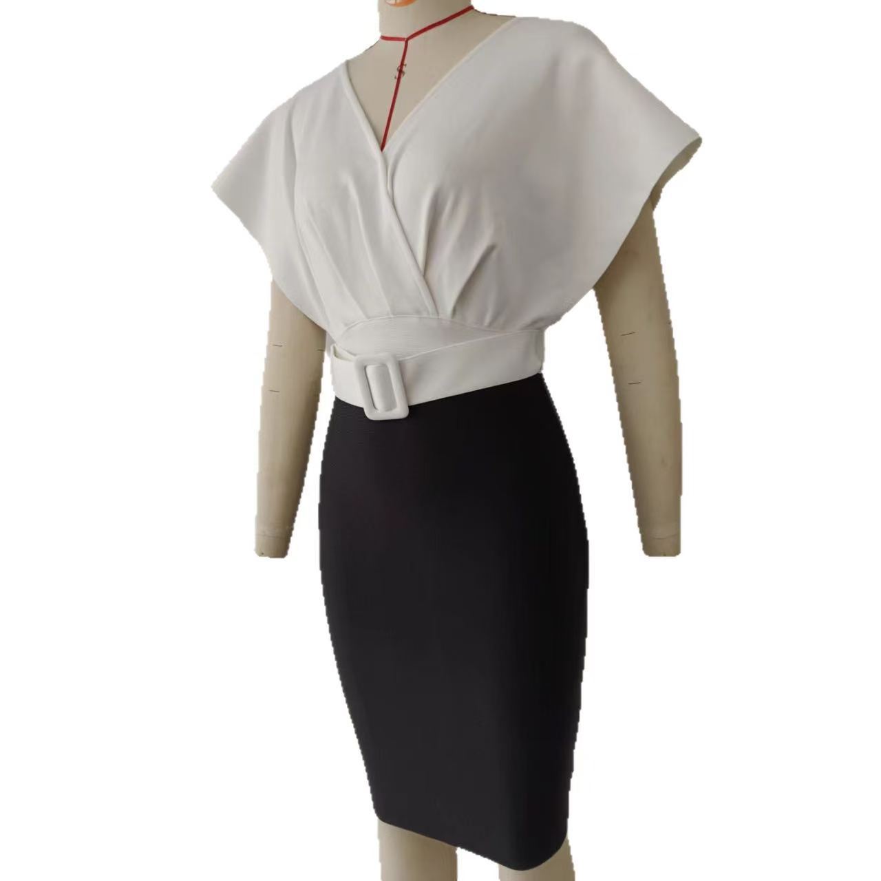 Robe mini moulante contrastant - Women Formal Wear Black And White avis et prix